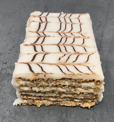 Esterhazy Schnitte groß!